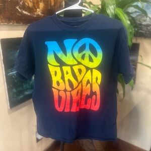 No Bad Vibes t shirt size medium in GUC